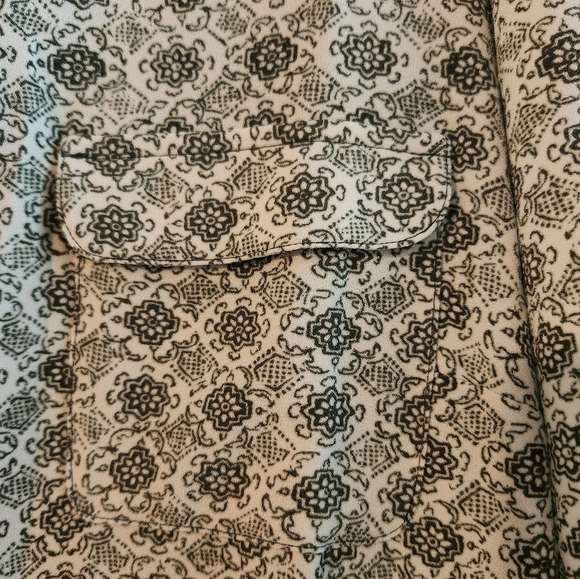 Denim&Co Button Up Blouse - Picture 3 of 7